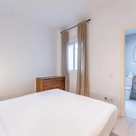 Bhost - Carihuela Promenade * Torremolinos