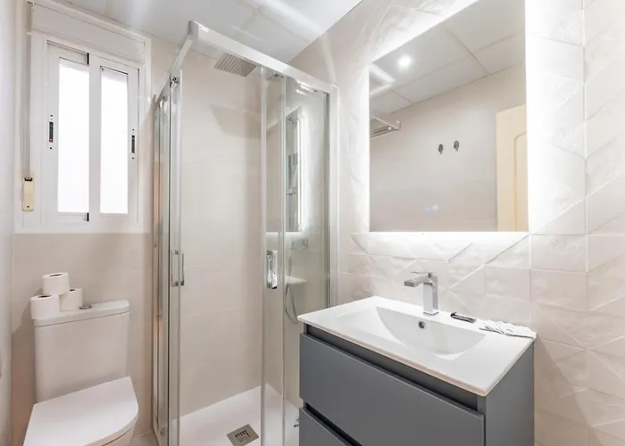 Bhost - Carihuela Promenade Appartement Torremolinos